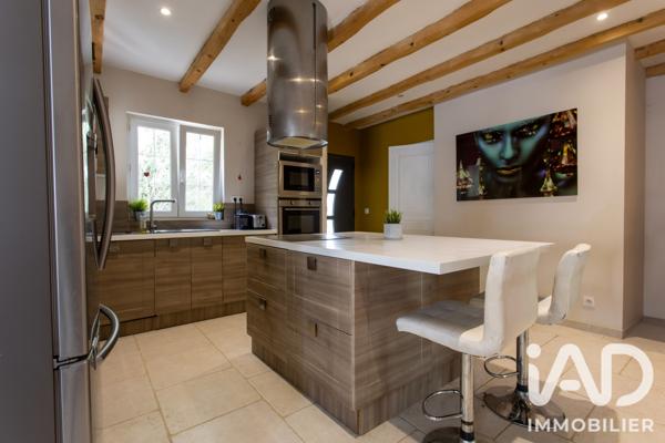 Maison à vendre 6 pièces 147 m² Rochefort-du-Gard