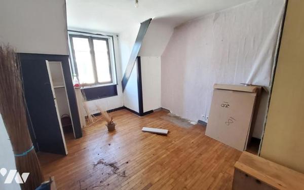 Immeuble centre ville Thury-Harcourt de 167 m²