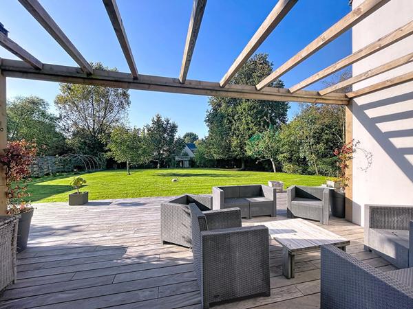 Superbe maison de plain pied à vendre à 900 m du bourg de Surzur