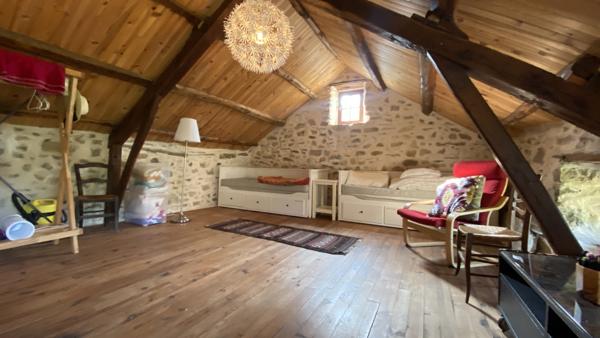 Nant (12230) À 1h20 de Montpellier // maison 6 pièces // garage // terrasse arborée