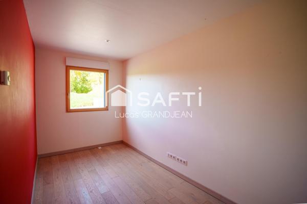 Maison bois lumineuse à Entre-Deux-Monts