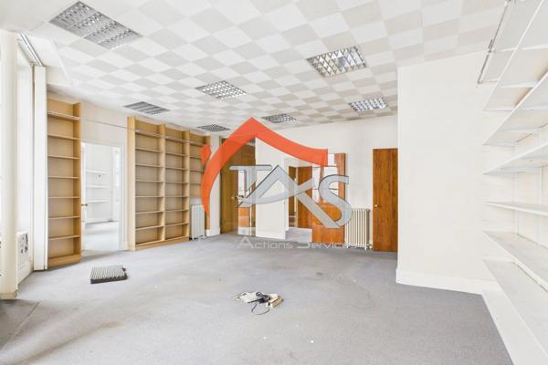 Vente                                                      Immeuble
                        
                                         773 m2                     à Saint-Chamond