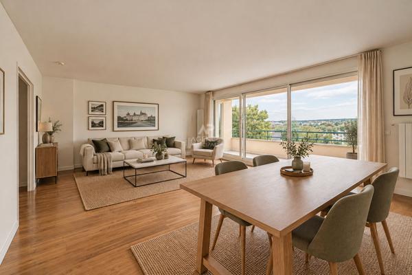 Appartement Saint Germain En Laye - Dernier étage - Terrasse - Vue panoramique - Plein Sud - 101m2 610 000 € **  - Référence  18898