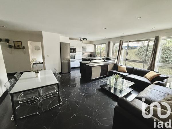 Appartement à vendre 3 pièces 72 m² Courbevoie