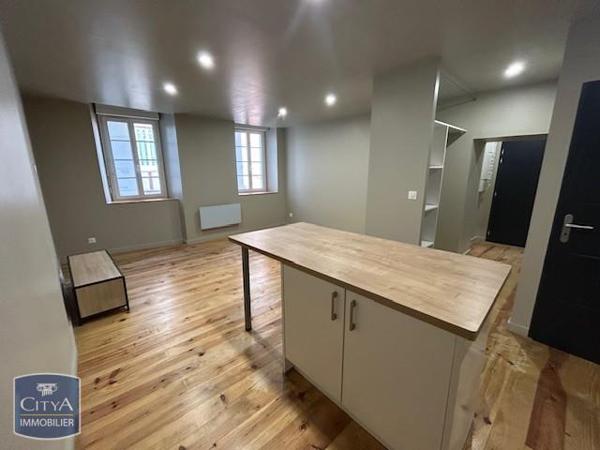 Appartement à louer 2 pièces 44.29m² Pamiers (09100)