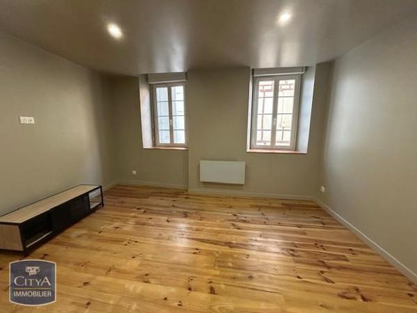 Appartement à louer 2 pièces 44.29m² Pamiers (09100)