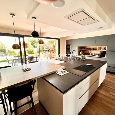 Superbe contemporaine avec piscine