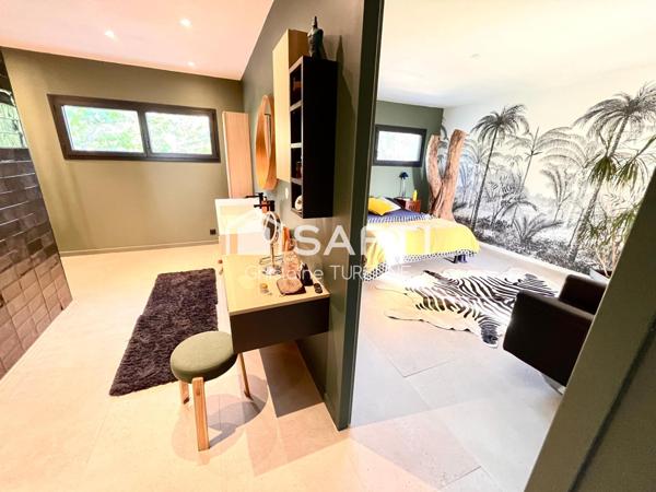 Superbe contemporaine avec piscine