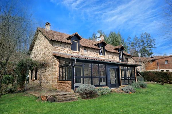 Maison à vendre à Bujaleuf (87460) - Haute-Vienne