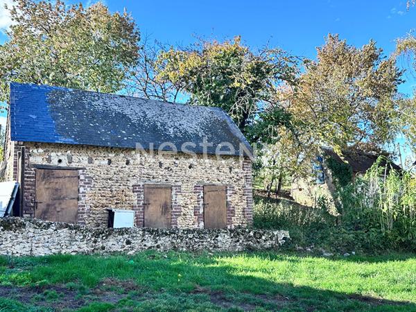 Charmante maison 61.54 m² à vendre avec dépendance à Saint-Aubin-Le-Dépeint (37370)
