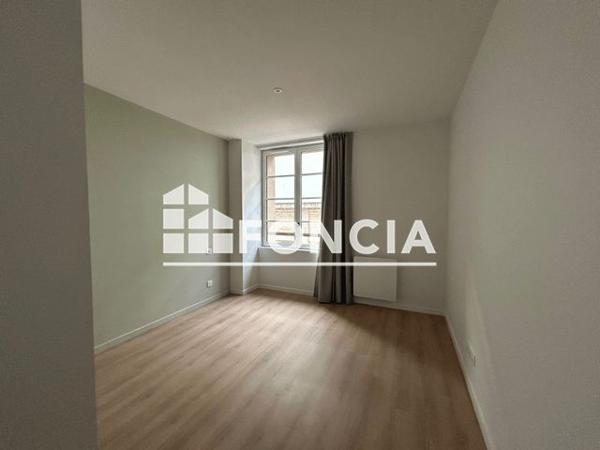 Location Appartement 2 pièces 48.73 m² - 6-8 RUE LEDRU ROLLIN Agen 47000