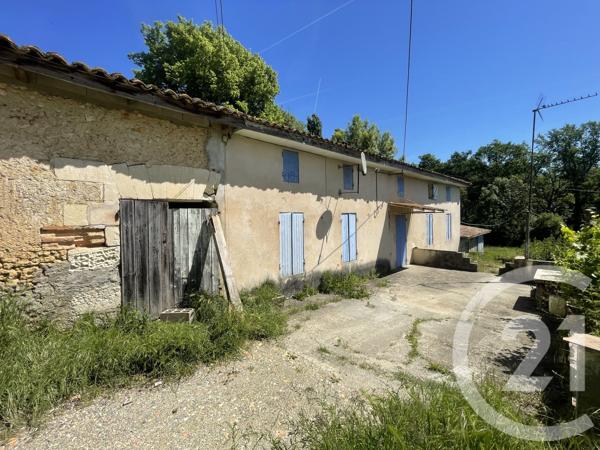 Maison à vendre  6 pièces - 166 m 2   ST AIGULIN  - 17