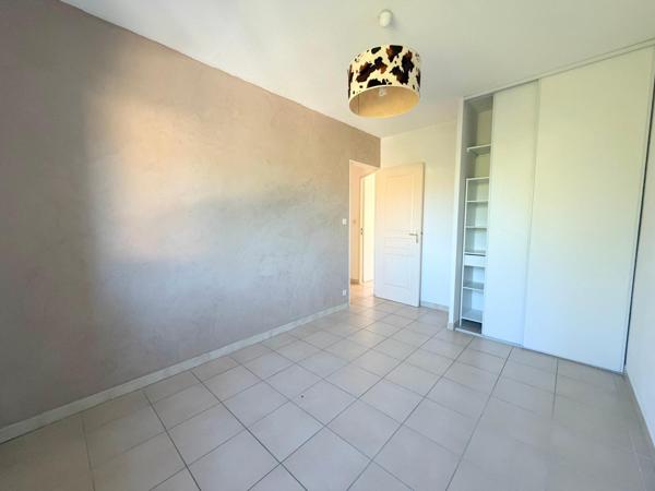 Maison 95m2, 3 chambres, dressing et jardin!