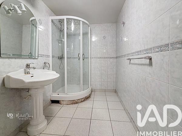 Maison à vendre 6 pièces 182 m² Cluses