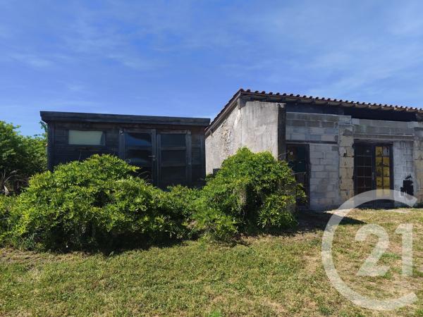 Maison à vendre  7 pièces - 230 m 2   ST VIVIEN DE MEDOC  - 33
