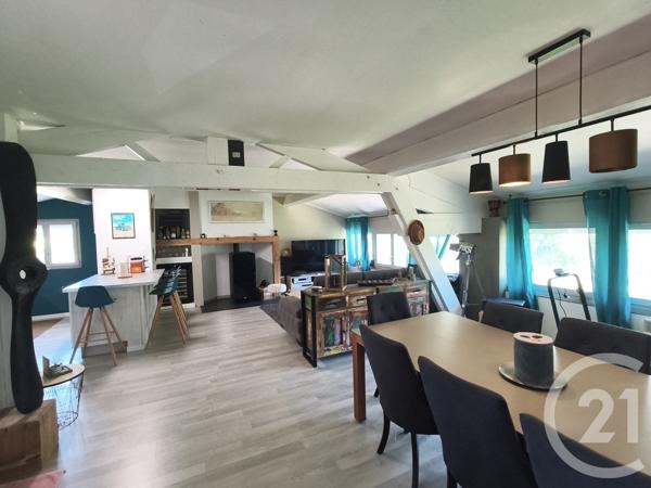 Maison à vendre  7 pièces - 230 m 2   ST VIVIEN DE MEDOC  - 33