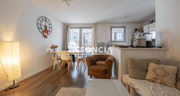 À vendre Appartement 3 pièces 58 m² - Bordeaux 33300