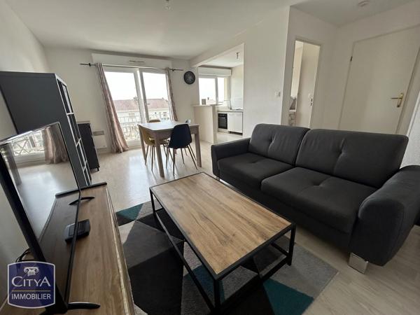 Appartement à vendre 2 pièces 47.81m² Allonnes (72700)