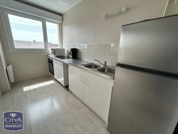 Appartement à vendre 2 pièces 47.81m² Allonnes (72700)