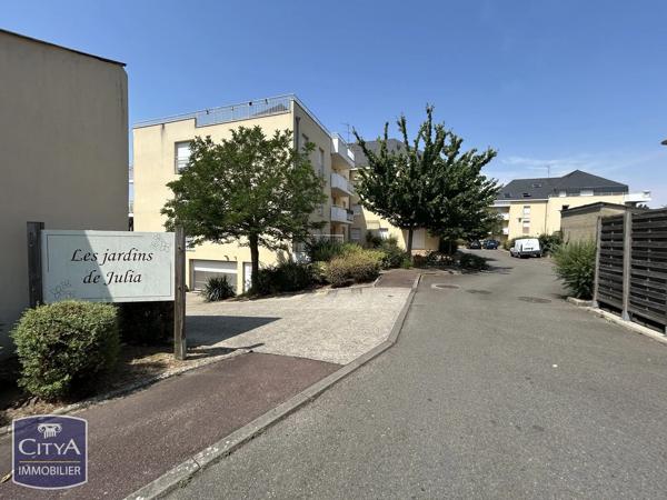 Appartement à vendre 2 pièces 47.81m² Allonnes (72700)