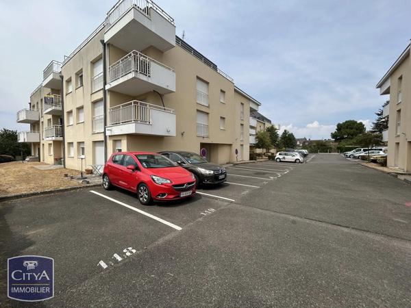 Appartement à vendre 2 pièces 47.81m² Allonnes (72700)