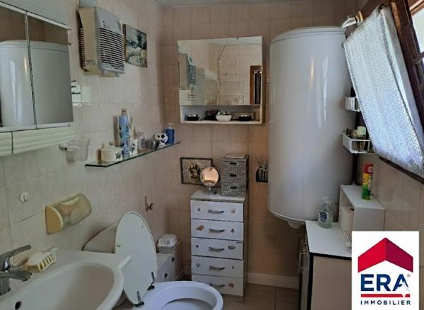 Maison 113m² - Camaret sur Aigues. Terrain constructible de 1792m²