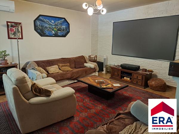 Maison 113m² - Camaret sur Aigues. Terrain constructible de 1792m²