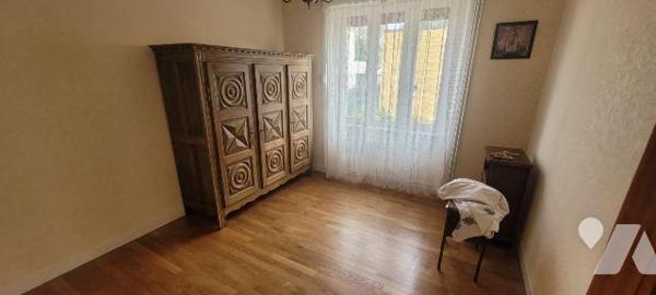 CROZON MORGAT - A proximité de la plage, maison traditionnelle bien tenue et comprenant une cui...