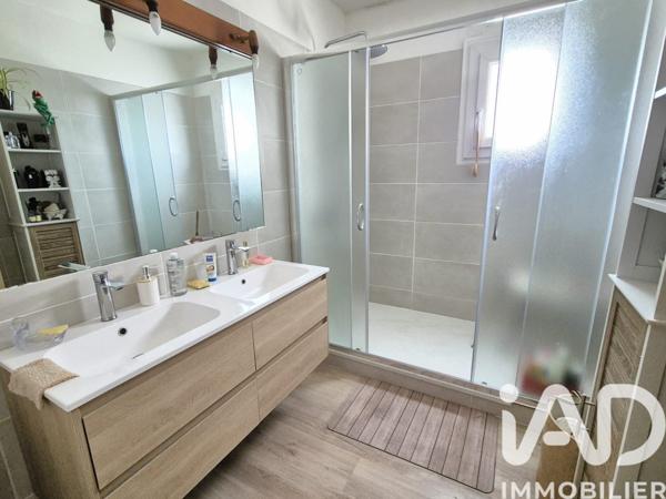 Maison à vendre 6 pièces 139 m² Aussillon
