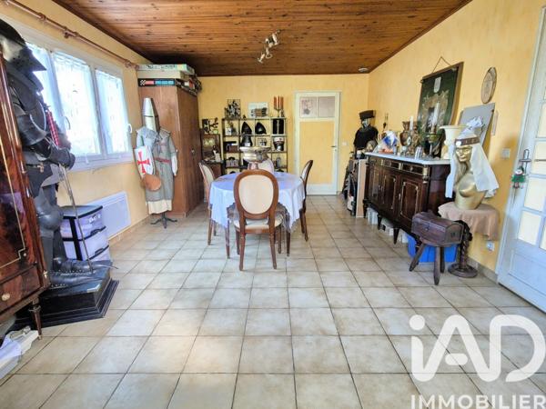 Maison à vendre 6 pièces 139 m² Aussillon