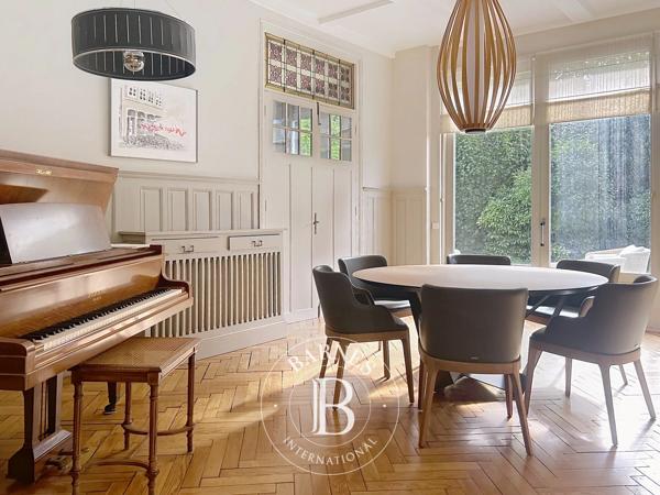 Saint-André-lez-Lille, Maison 6 Chambres -  350 m² à vendre
