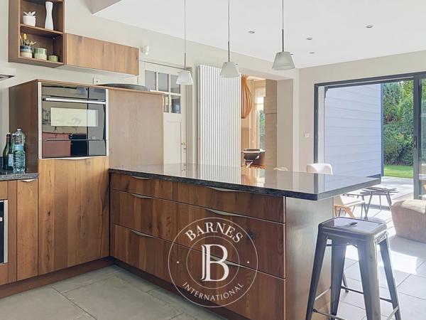 Saint-André-lez-Lille, Maison 6 Chambres -  350 m² à vendre