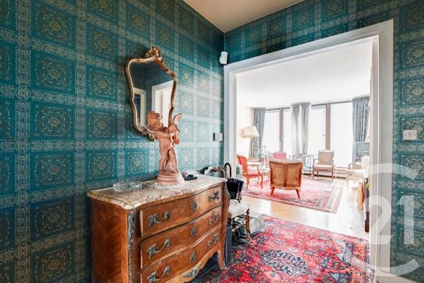 Appartement F5 à vendre  5 pièces - 99 m2 PARIS - 75015