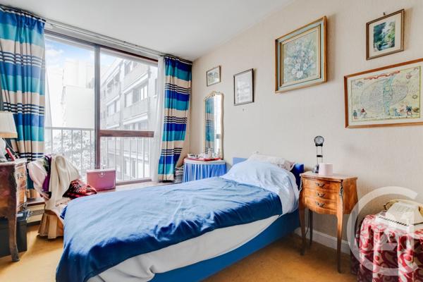 Appartement F5 à vendre  5 pièces - 99 m2 PARIS - 75015