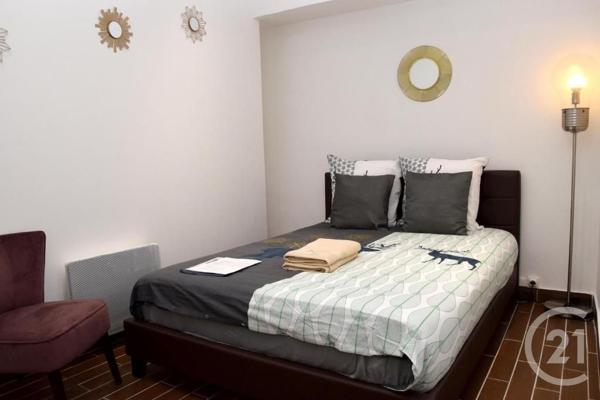 Appartement T2 à vendre  2 pièces - 45,60 m2 FREJUS - 83