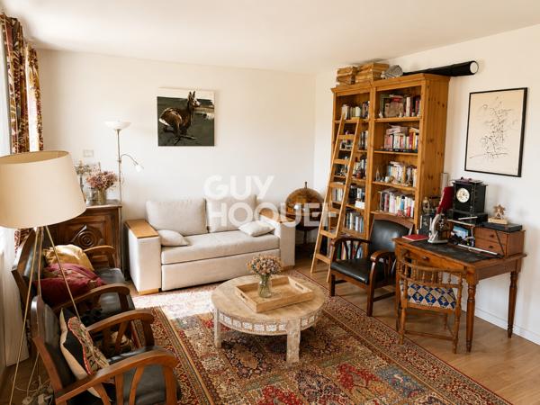 Appartement Oullins 5 pièce(s) avec vue incroyable sur Lyon + stationnement