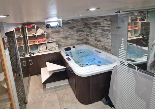 Maison type F5 avec sauna, hammam, jacuzzi