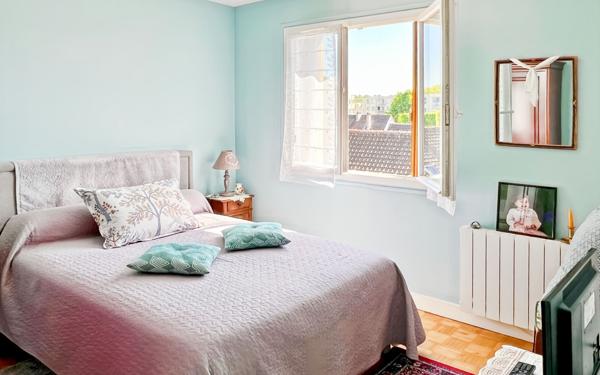 Appartement à vendre    4 pièces • 67,33 m2 Le Chesnay