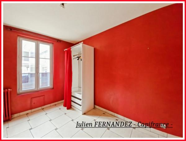 Dpt Vienne (86), à vendre CHÂTELLERAULT maison P10 de 190m² - Terrain de 129m²