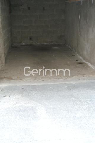 Location Garage pièce GRENOBLE (38000) - 11/13 RUE LOUIS LE CARDONNEL - 13m² 93.89 €/mois - Gerimm