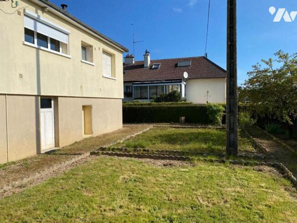 PAVILLON - A VENDRE- BESSE / BRAYE (72310)