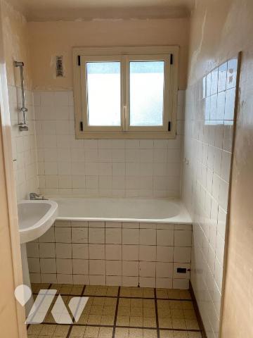 PAVILLON - A VENDRE- BESSE / BRAYE (72310)