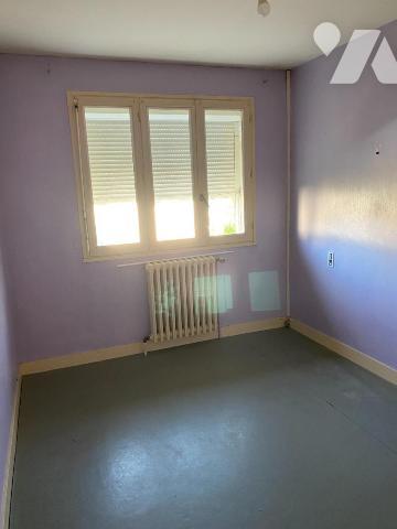 PAVILLON - A VENDRE- BESSE / BRAYE (72310)