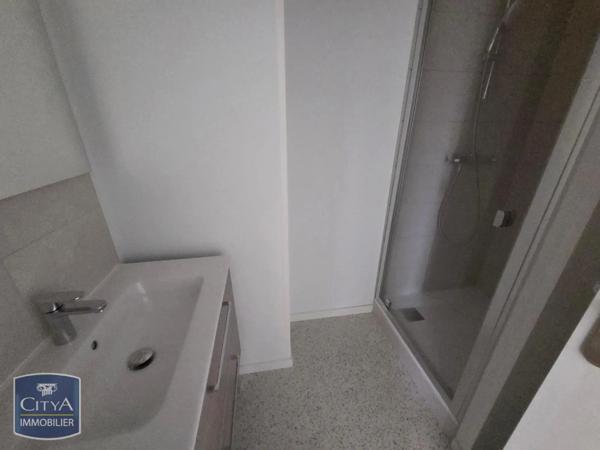 Appartement à louer 3 pièces 72.65m² Issoire (63500)