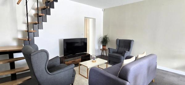 Maison à vendre 4 pièces VILLEMATIER (31) TERRAIN 2160m²