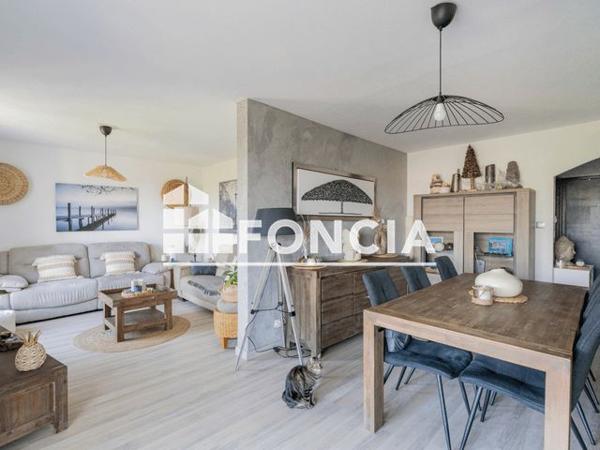 À vendre Appartement 5 pièces 105 m² - Marignane 13700