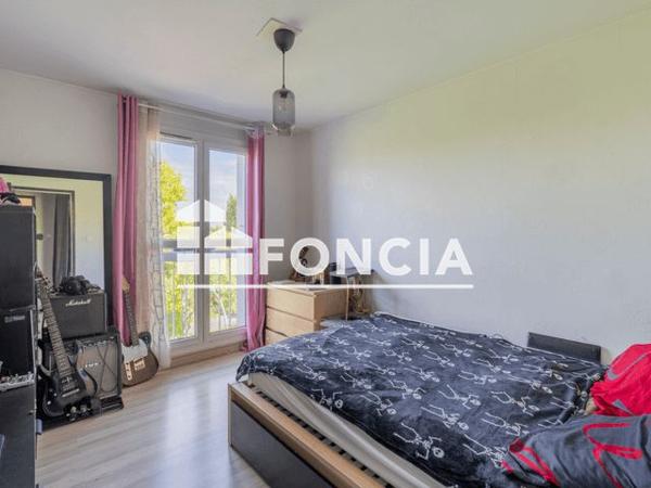 À vendre Appartement 5 pièces 105 m² - Marignane 13700