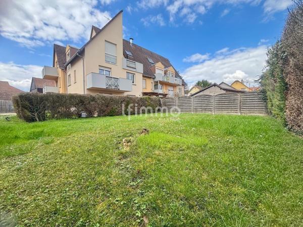 Duplex lumineux dernier étage avec balcon – Cœur d’Erstein