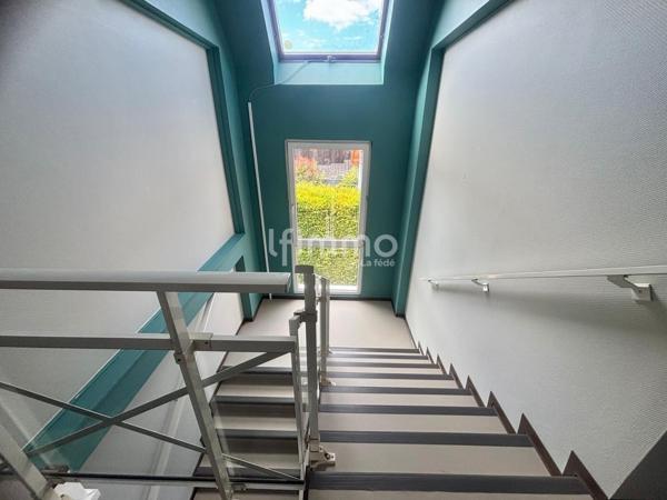 Duplex lumineux dernier étage avec balcon – Cœur d’Erstein