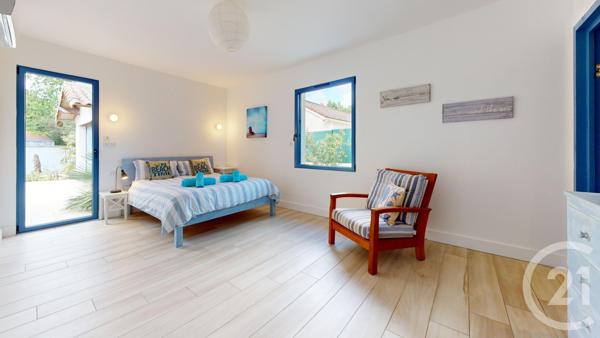 Maison à vendre  8 pièces - 218,17 m2 LONGEVILLE SUR MER - 85
